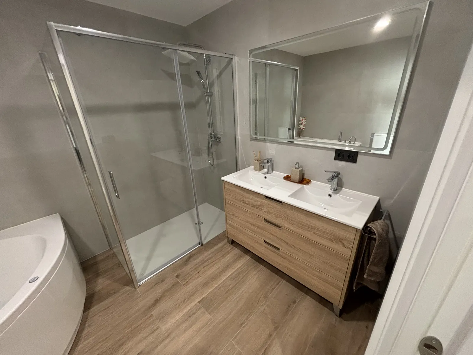 Reforma de baño moderno