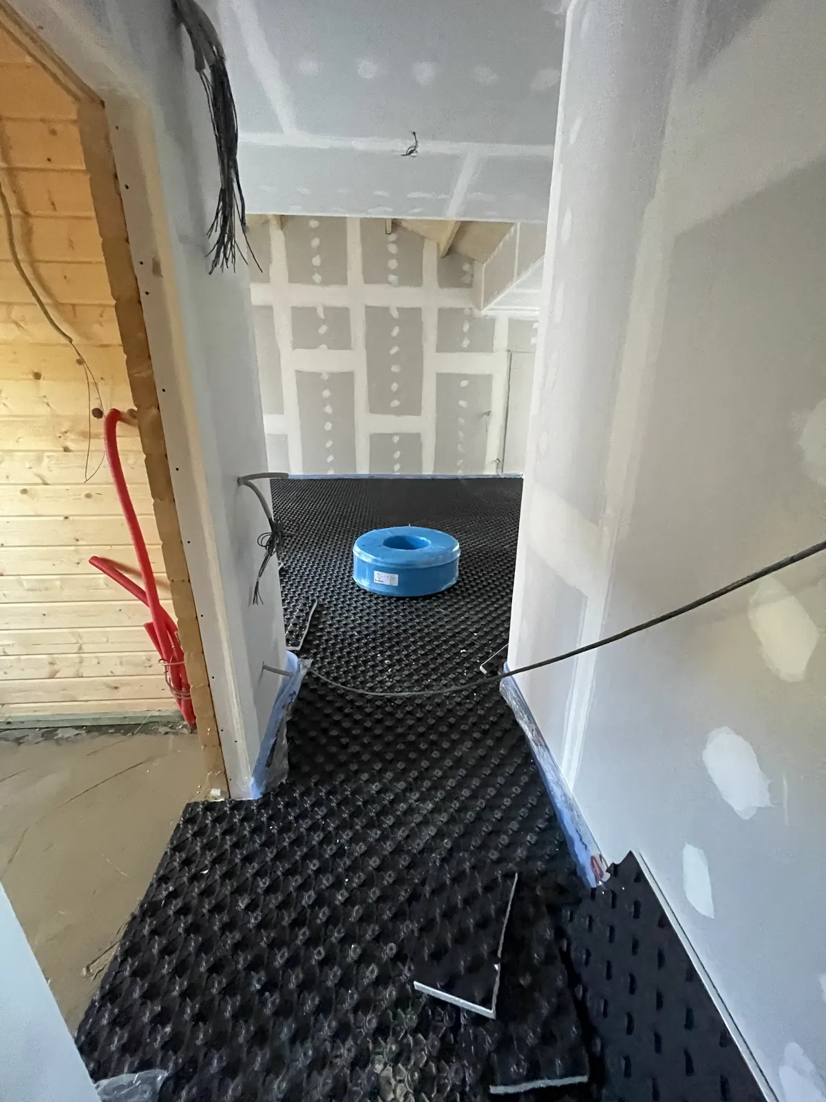 Mantas de instalación preparadas para la colocación de tubería